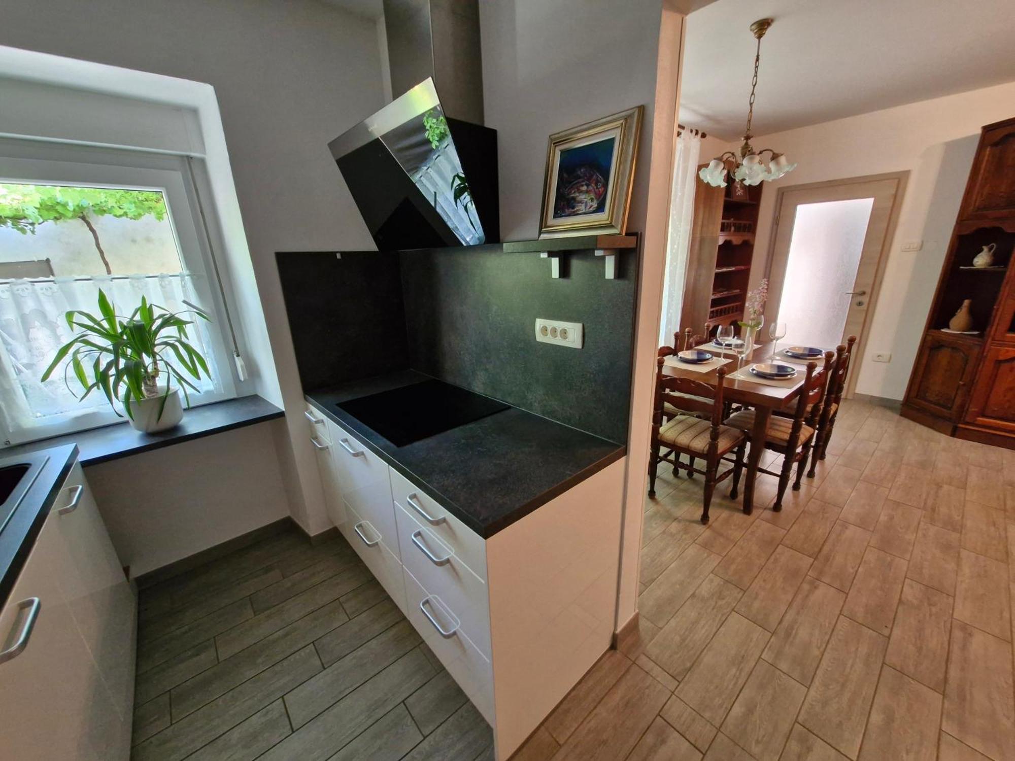 Apartma Jezevi Sezana Luaran gambar