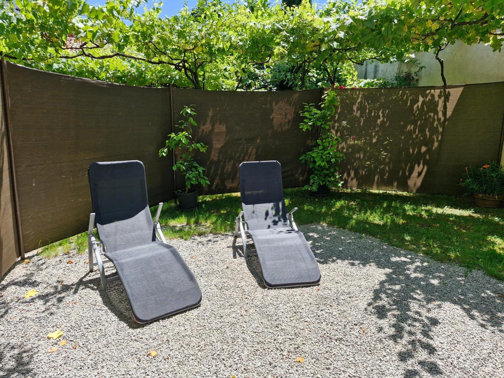 Apartma Jezevi Sezana Luaran gambar